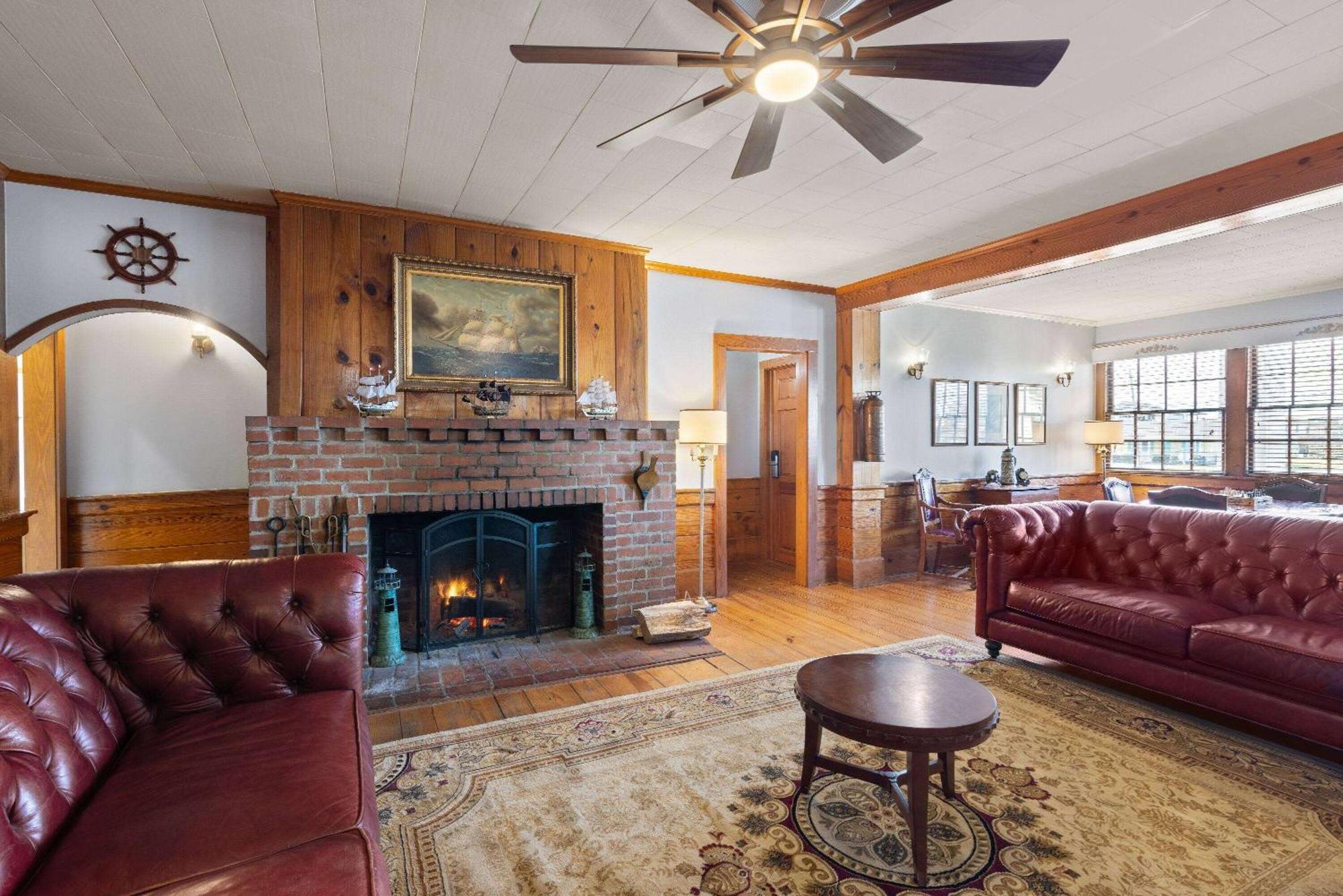 Days Inn By Wyndham Kill Devil Hills Oceanfront - Wilbur Bagian luar foto