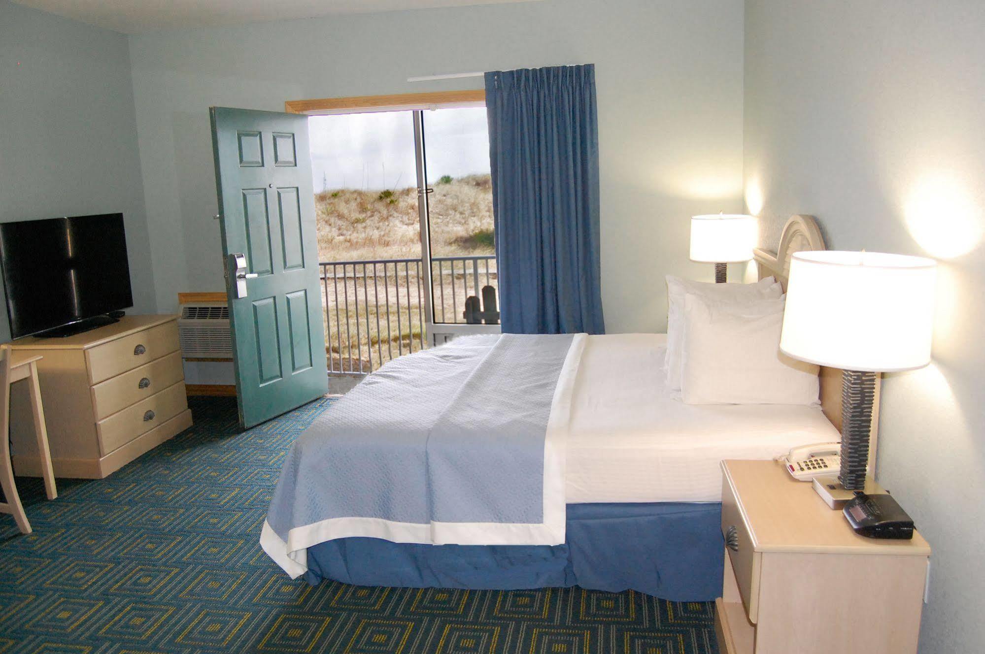 Days Inn By Wyndham Kill Devil Hills Oceanfront - Wilbur Bagian luar foto